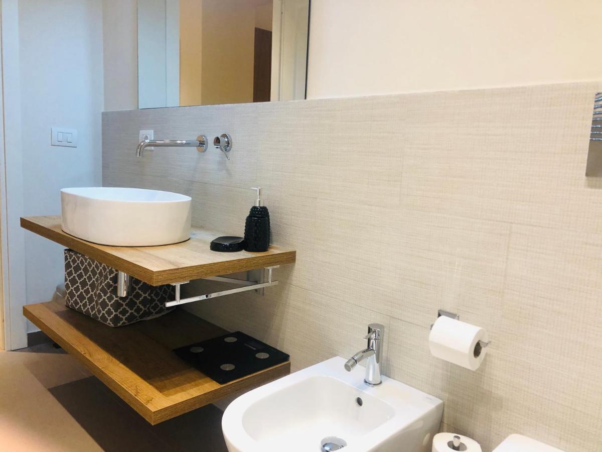 דירות רומא Opera Luxury Rosmini מראה חיצוני תמונה